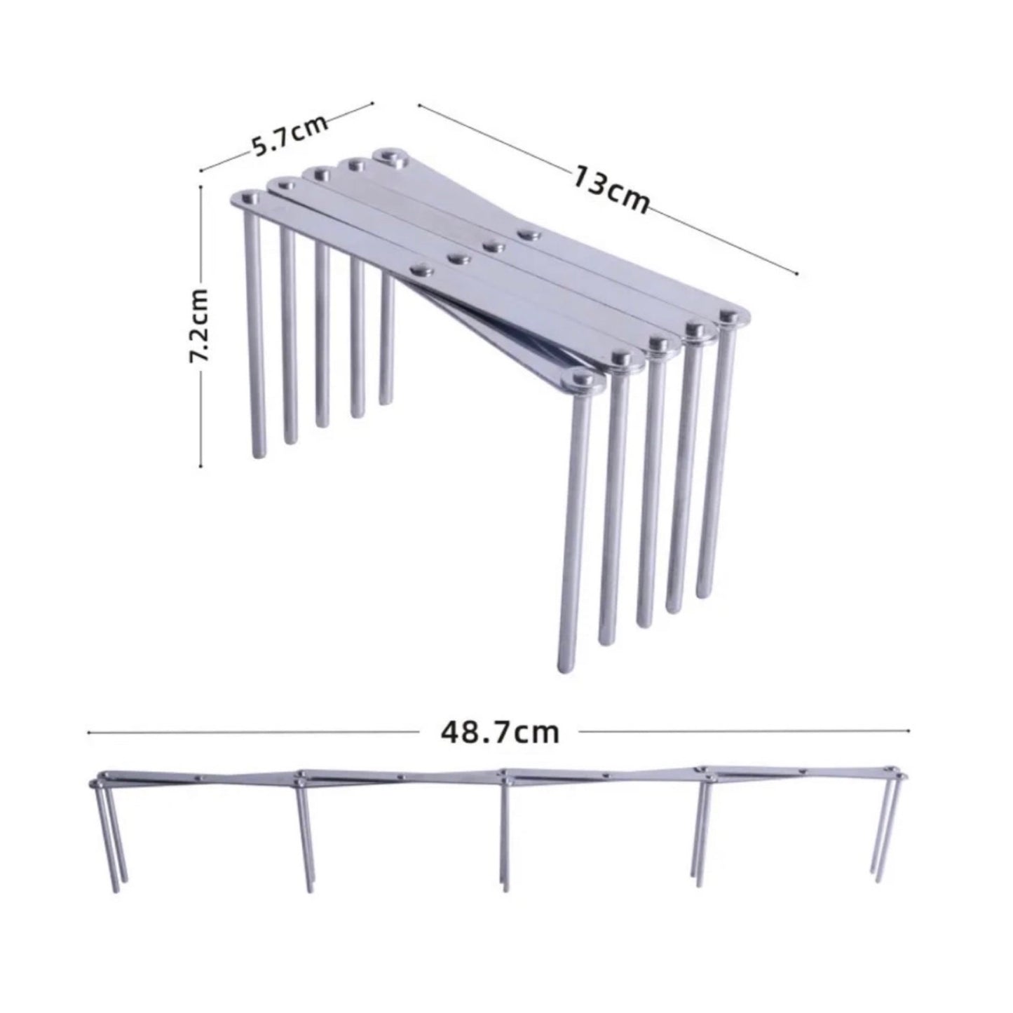 Ausziehbarer Edelstahl-Deckelhalter mit Maßangaben. Die Breite ist einstellbar von 5,1 cm bis 48,7 cm, die Tiefe beträgt 13 cm und die Höhe 7,2 cm, ausgerichtet für die flexible Aufbewahrung von Küchenutensilien oder Deckeln.