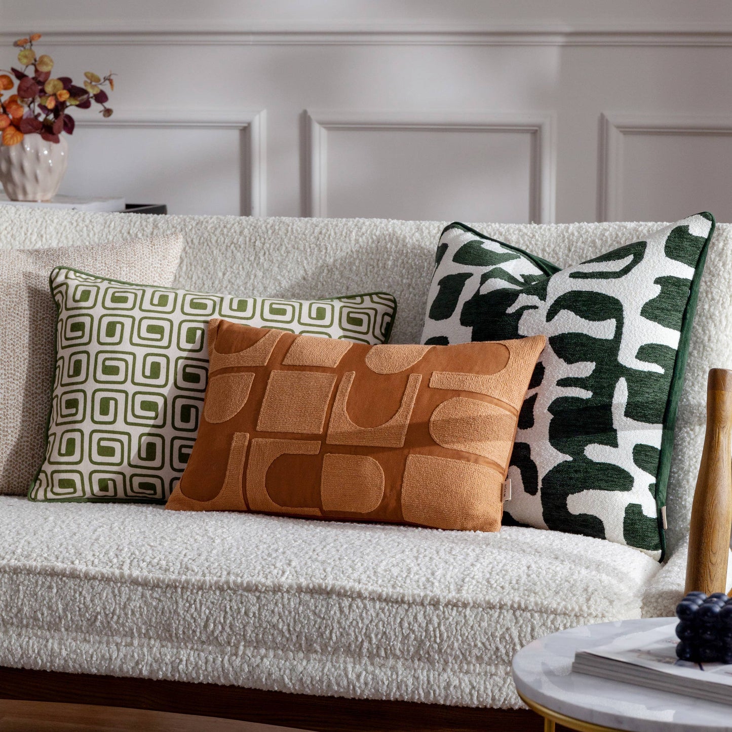 Caval Kissen aus Bouclé-Jacquard in Ivy Green