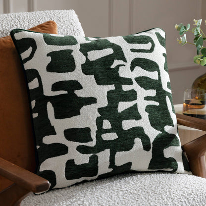 Caval Kissen aus Bouclé-Jacquard in Ivy Green